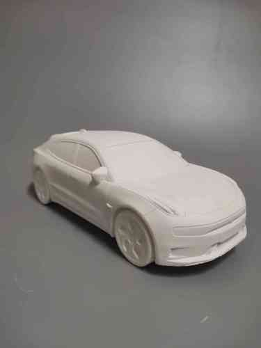 從“小藝術(shù)家”到“小車(chē)迷” 石膏彩繪汽車(chē)模型的銷售新思路